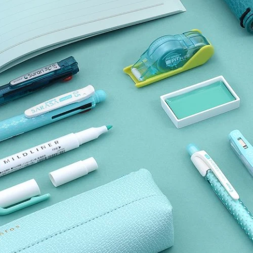 モノトーンでシックな文具のスタイルカタログ